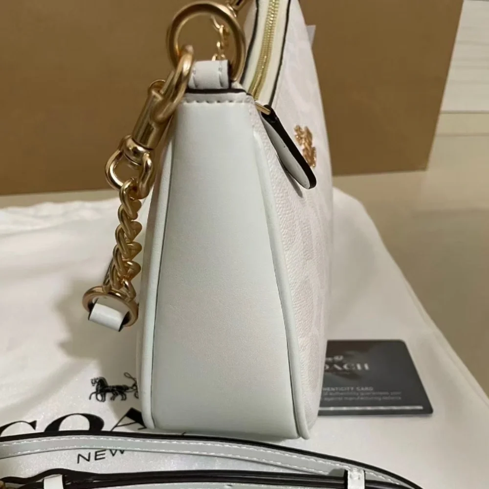 Coach Teri Shoulder Bag In Signature Canvas CA548 - Picture 6 of 10